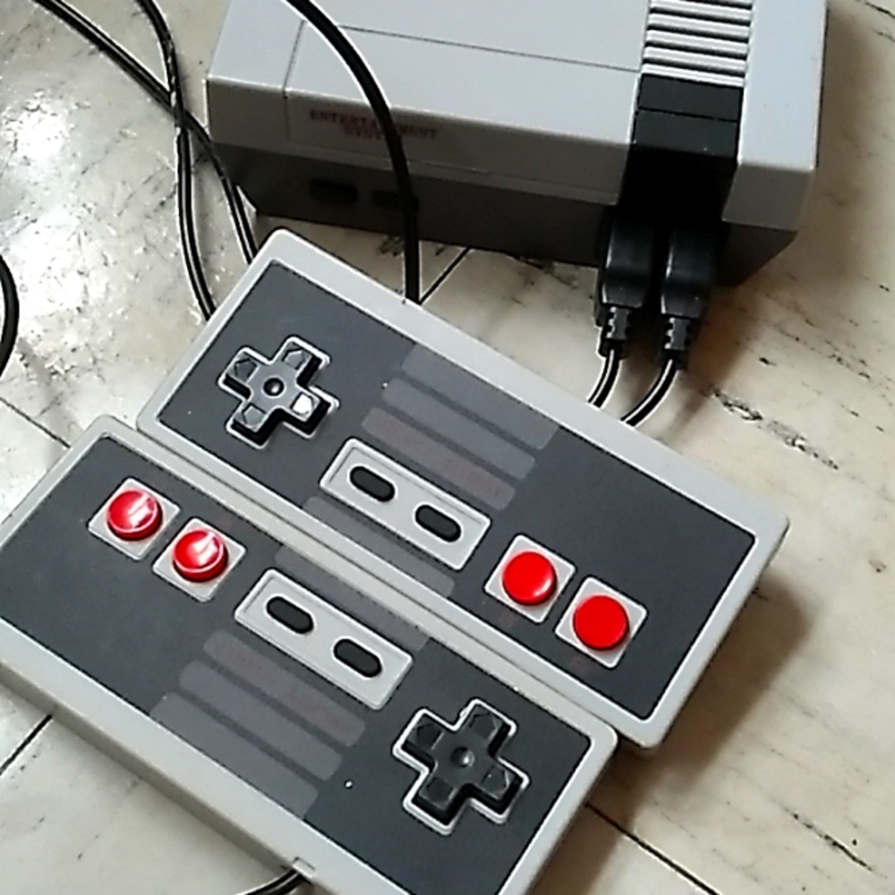 NINTENDO CLASSIC 600 PRELOADED GAMES